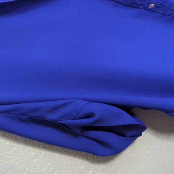 Forever 21 Blue Short Sleeve Blouse - Picture 4 of 5